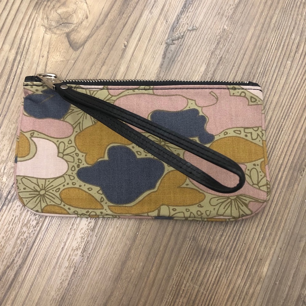 Marc by Marc Jacobs Wristlet